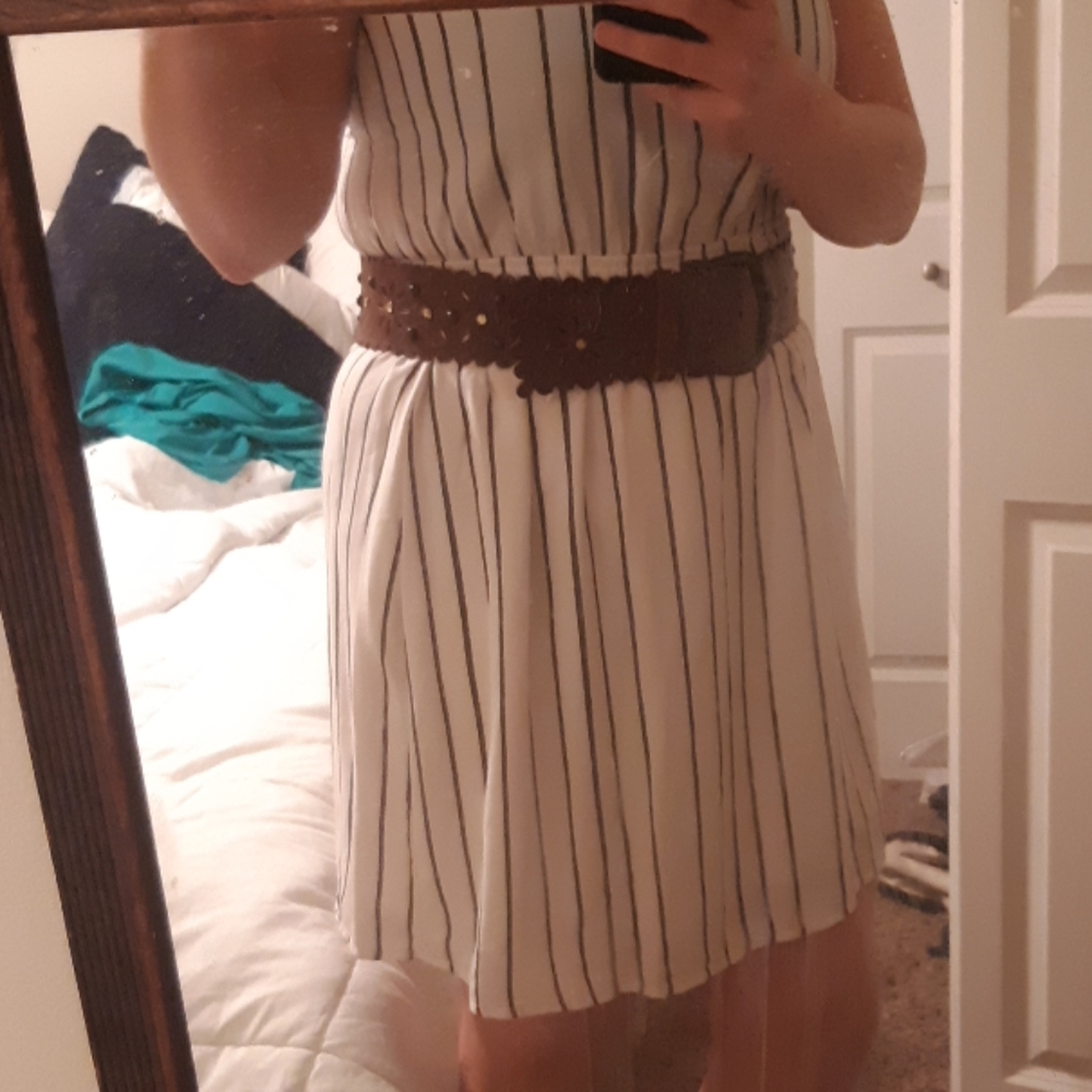 NWOT - Picture 3 of 4